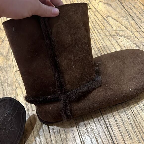 Brown slipper booties - Picture 4 of 5